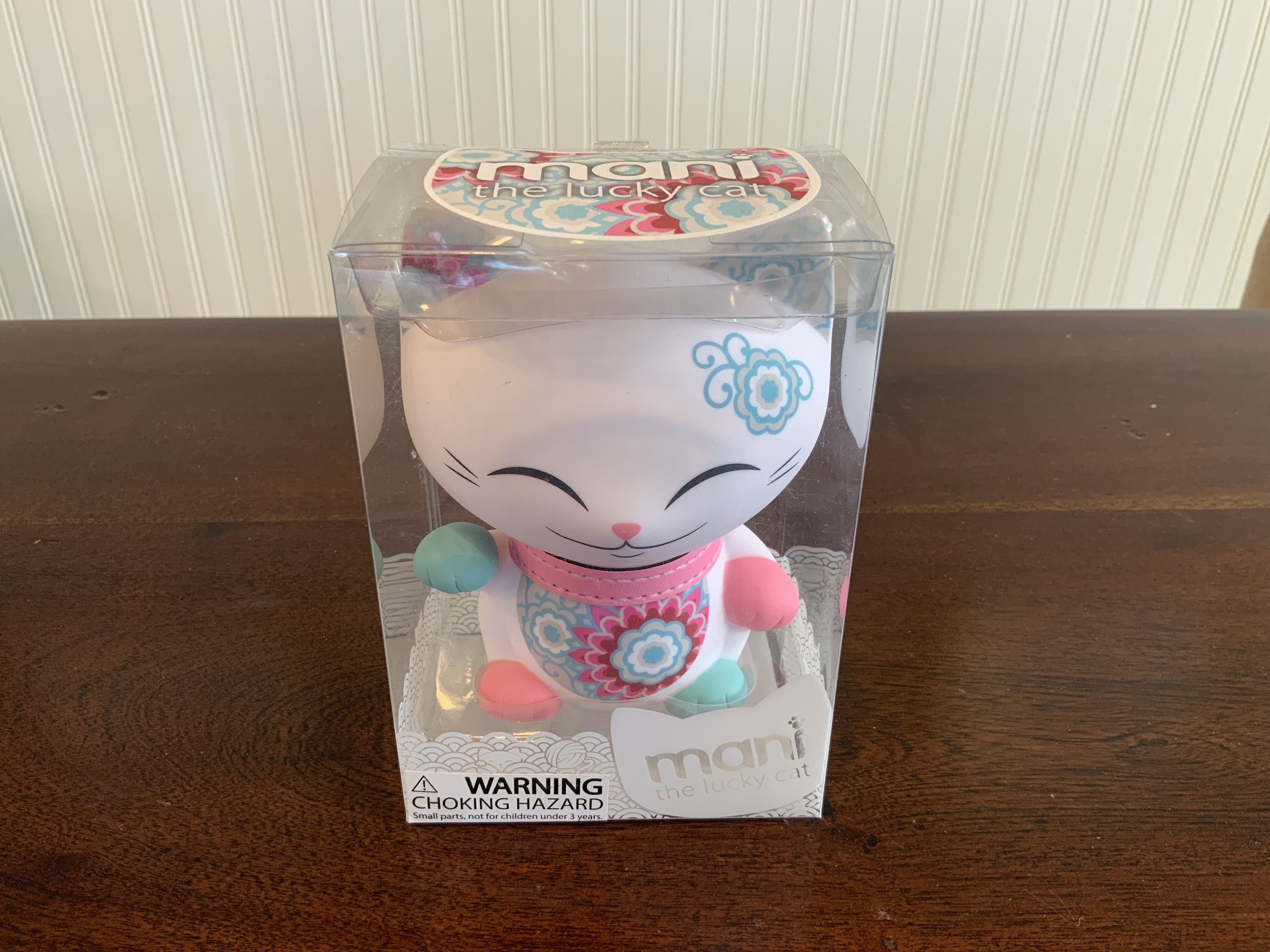 Mani The Lucky Cat Figurine