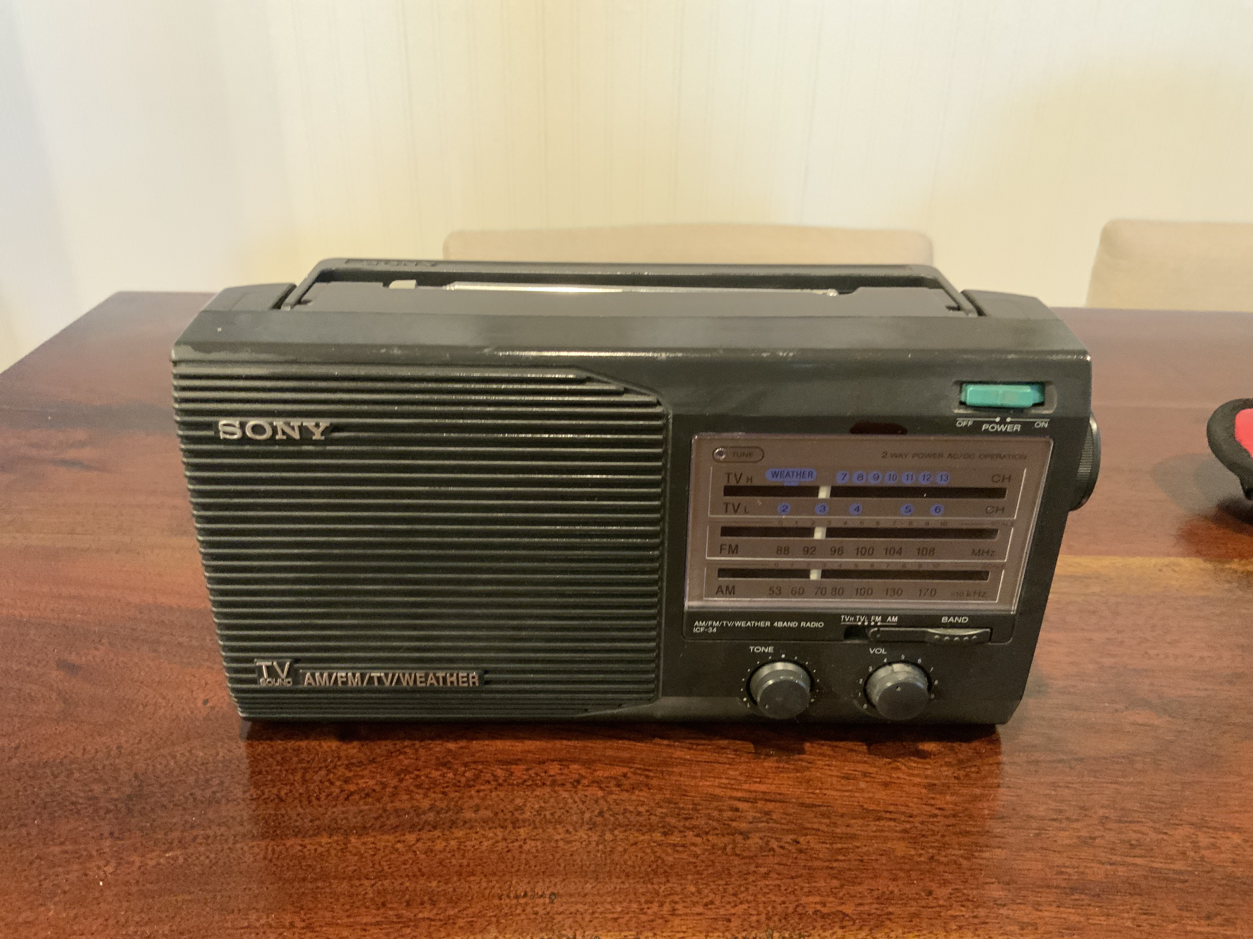 Vintage Sony AM/FM/TV/Weather Radio